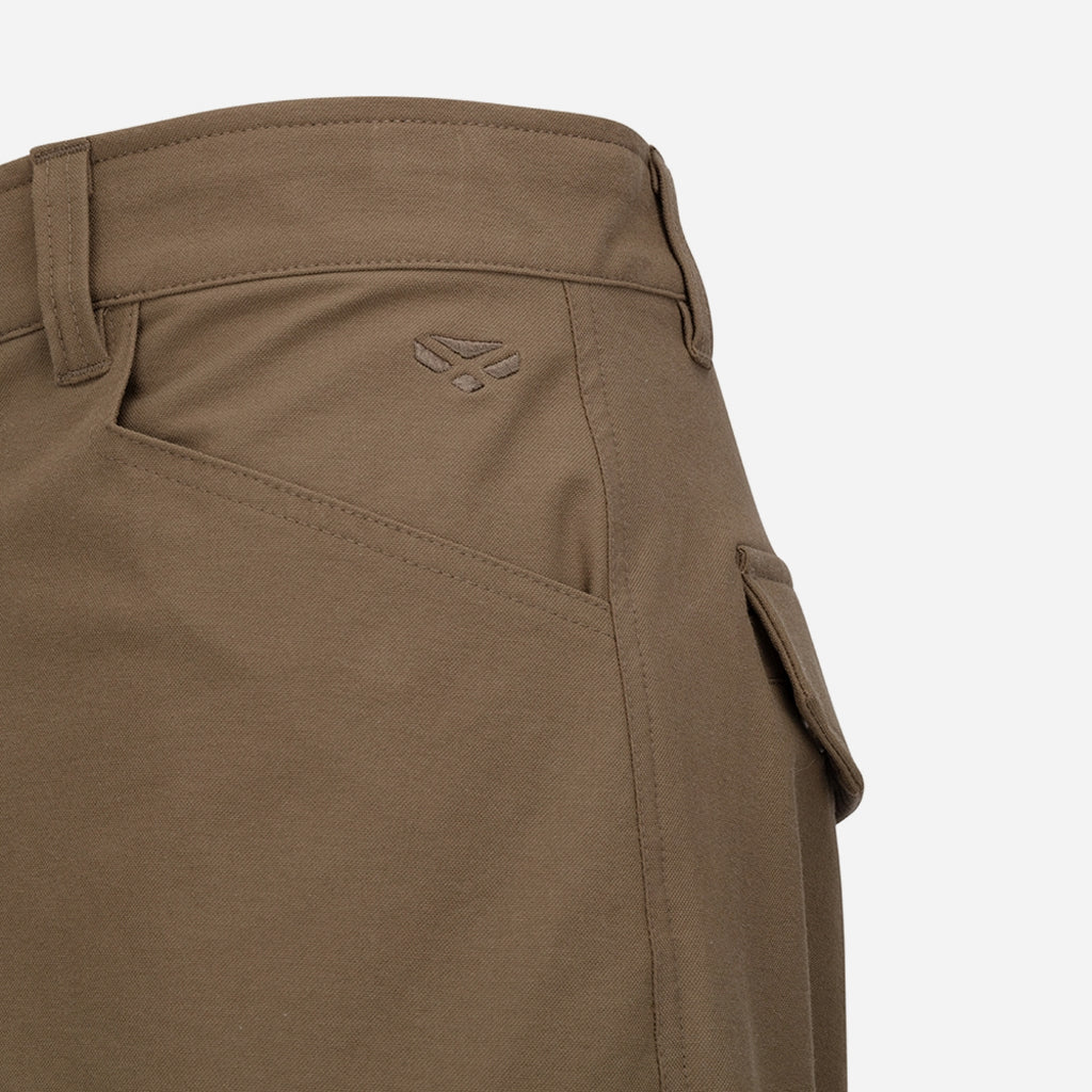 Product image of Hoggs of Fife Rothesay Utility Shorts in Khaki